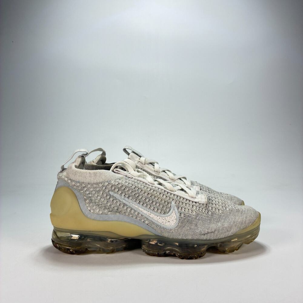 Nike Air VaporMax 2021 Flyknit White Platinum Shoes DC4112-100 Women's Size 6